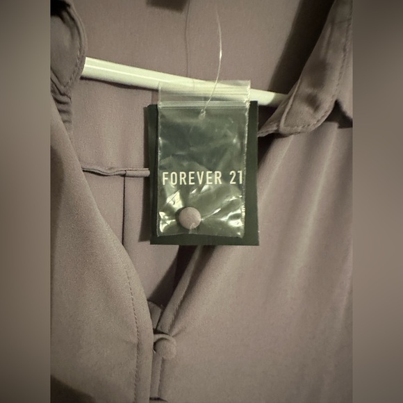 Lavender Blouse Forever 21 - Picture 4 of 6